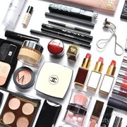 Masih Baru di Dunia Makeup? Ini deretan Produk yang Wajib Kamu Punya!