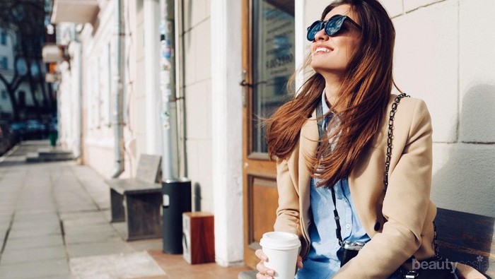 Anti Ribet! Pakai Konditioner Tanpa Bilas Ini Biar Tetap Kece Saat Pulang Kantor