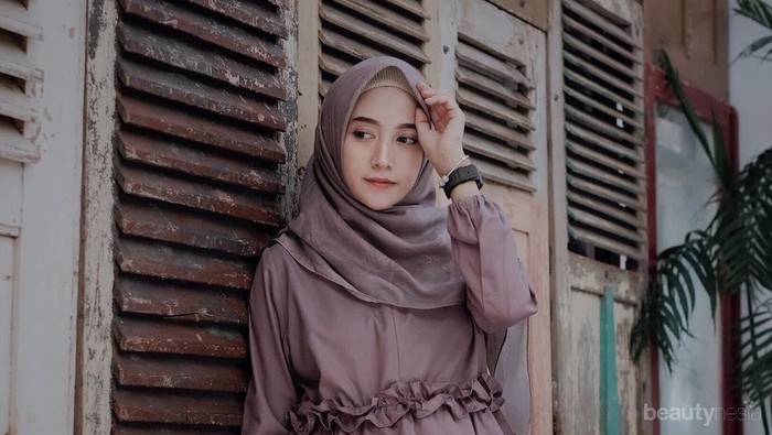 Jadikan Style OOTD Kamu Makin Kece dengan Atasa Blouse Kekinian Ini