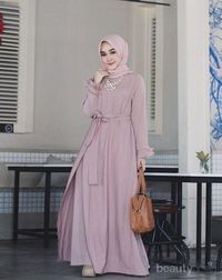 4 Ide OOTD Hijab Terbaik Ini Cocok Banget Buat Kondangan! Intip ...