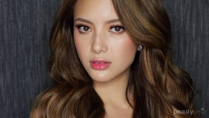 [FORUM] Lagi seneng-senengnya pakai lipgloss deh