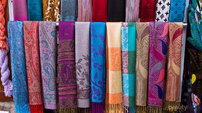 [FORUM] Pashmina Vs. Square hijab, mana yang lebih nyaman?