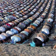 [FORUM] Shalat ied cuma sekali, sedih gak sih kalo gak bisa ikutan?