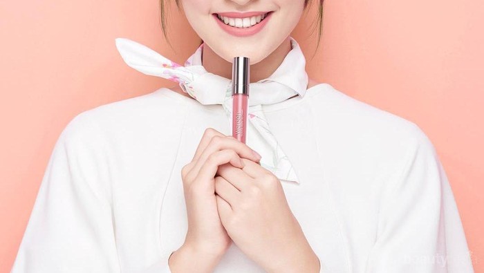 5 Varian Wardah Exclusive Matte Lip Cream dengan Warna 5 Varian Wardah Exclusive Matte Lip Cream dengan Warna
