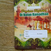 [FORUM] Inget gak dulu setiap tarawih selalu ngerubungin ustad buat minta ttd?