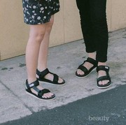 [FORUM] Pake sendal kekantor??? Pede gak sih??