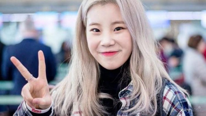 Mengaku Operasi Plastik, JooE Momoland Justru Tuai Pujian