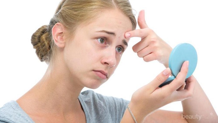 5 Bedak Lokal Ini Bantu Kamu Tampil Cantik Tanpa Bikin Jerawat Makin Parah