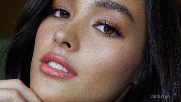 Punya Alis yang Berantakan? Ini 5 Solusi untuk Merapikannya!