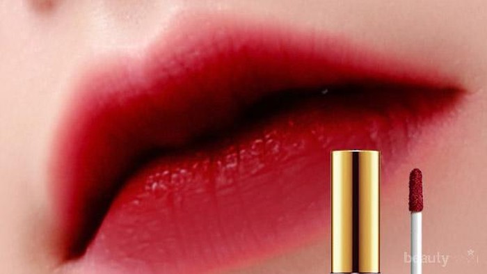 [FORUM] Aku ounya cara biar liptint gak cuma nempel di bibir bagian dalam loh!