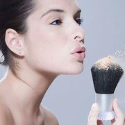 [FORUM] Pakai bedak yang bener itu di tap tap atau di geser?