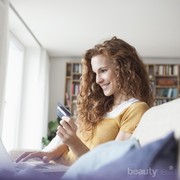 Biar Gak Rugi, Begini Tips Aman Belanja Makeup Secara Online