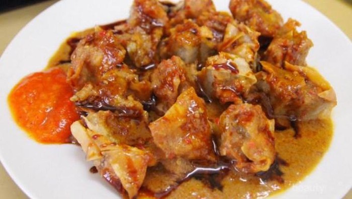 Buat Pecinta Pedas, Ini Dia 5 Jenis Makanan Khas Jawa Barat yang Harus Kamu Coba! Buat Pecinta Pedas, Ini Dia 5 Jenis Makanan Khas Jawa Barat yang Harus Kamu Coba!