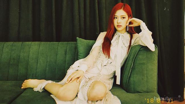 5 Style Rose Blackpink yang Bisa Jadi Inspirasi Sehari-hari Kamu