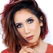 Yuk, Cari Tahu Trik Memilih Warna Lipstik Untuk Bibir Hitam