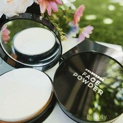 Cari Bedak Oriflame yang Cocok untuk Kulit Berminyak? Yuk, Cobain 