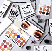 Ini Dia 5 Brand Kosmetik Milik Artis Hollywood Terbaik dan Terfavorit, Kamu Wajib Punya!