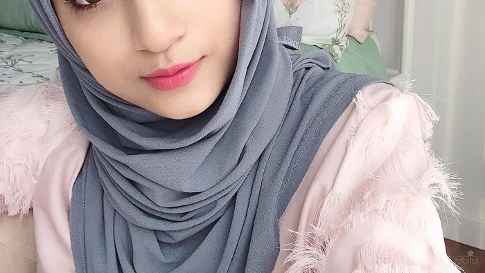 Pengen Tampil Cantik ala Slebgram Malaysia ? Simak Tipsnya!