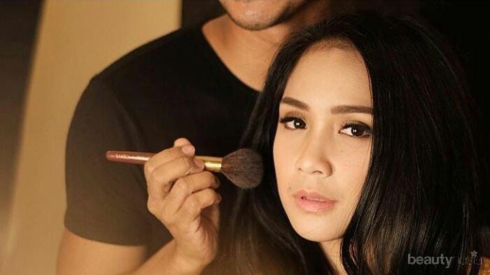 Wah, 5 Merek Kosmetik Nagita  Slavina Harganya Bikin Melongo! Intip Yuk Apa Saja Mereknya di Sini