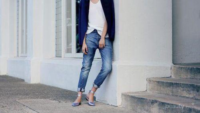 Biar Gak Monoton, Ini 3 Tips Mix & Match Kaos Polos yang Bisa Kamu Tiru!