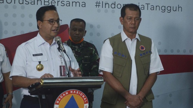 Kepala Satgas Penanganan Covid-19 Doni Monardo mengatakan rapat dilakukan untuk memastikan PSBB nanti tepat untuk masyarakat.