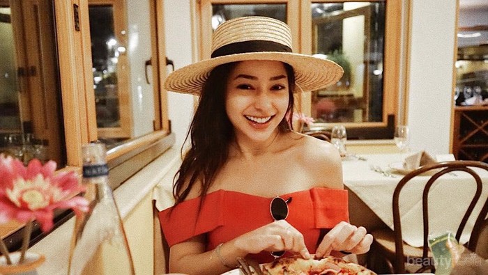 Penampilan Cantik Nikita Willy dengan Berbagai Look Makeup Natural - Bold