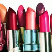 [FORUM] Lipstick yang lagi hits sekarang tuh apa sih? Kasih tau aku dong!