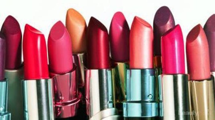 [FORUM] Lipstick yang lagi hits sekarang tuh apa sih? Kasih tau aku dong!