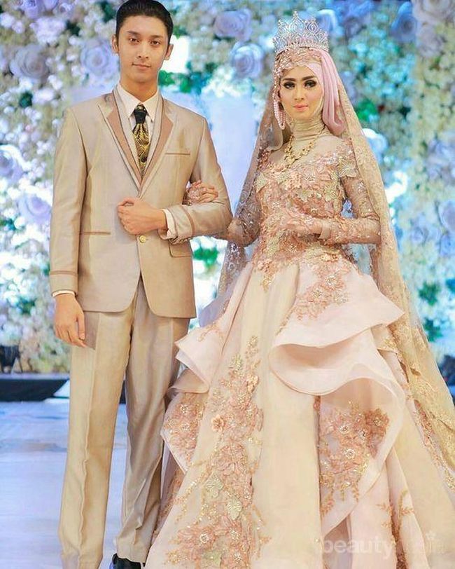 Model Gaun  Pengantin Muslimah yang Diprediksi Bakal Tren 2022