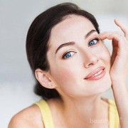 Kulit Kering dan Kusam Gak Banget Deh, Atasi dengan Cara Ini Aja Ladies!