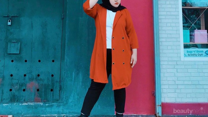 Bisa Sembunyikan Lemak, Simak Tips Desain Baju untuk Hijabers Plus Size