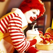 Gak Nyangka, Menu Unik Ini Ternyata Ada di McDonald's!