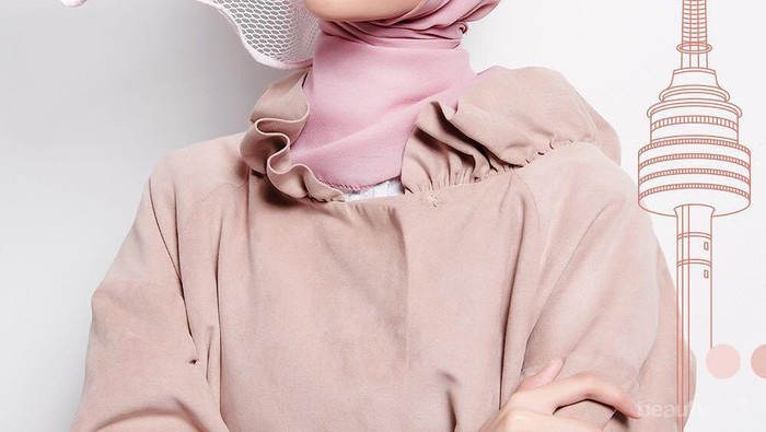 Varian Warna Lip Cream Wardah yang Paling Banyak Dipakai Hijabers, Cantik Banget!