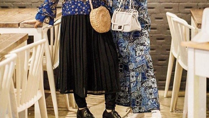 Enggak Pede Pakai Batik? Coba Kenakan Model Batik Modern Ini, Ladies! Dijamin Tampilan Kamu Makin Modis