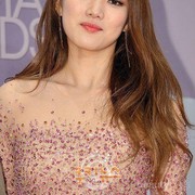 Deretan Peralatan Makeup Cewek Korea yang Bikin Wajah Flawless Setiap Hari