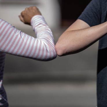 Contoh Aksi Social Distancing yang Belum Banyak Diketahui Orang