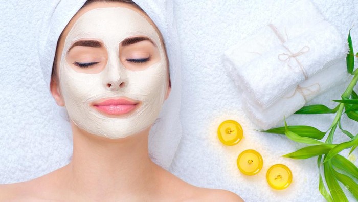 Wow, 5 Masker Wajah Ini Bisa Mencerahkan Wajah Dalam Waktu Singkat! Kamu Mesti Cobain, Ladies!