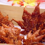 Daun Maple Goreng, Jajanan Unik yang Wajib Dicoba Saat ke Jepang!