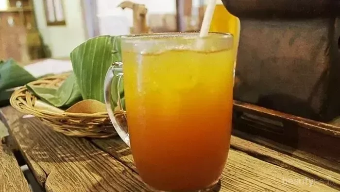 Manfaat Jamu Beras Kencur untuk Kesehatan dan Kecantikan yang Harus Kalian Ketahui!