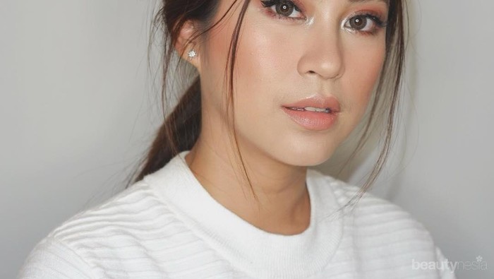 5 Kesalahan yang Sering Terjadi Saat Memakai Lipstik Matte, Sudah Tahu?