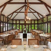 Wow, Enggak Cuma Instagrammable! Restoran Unik Ini Juga Punya Menu yang Super Lezat