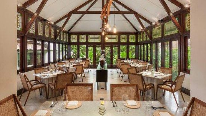 Wow, Enggak Cuma Instagrammable! Restoran Unik Ini Juga Punya Menu yang Super Lezat