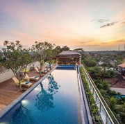 Hotel di Malang Murah Ini Punya Fasilitas dan Dekorasi yang Oke Banget! Kamu Wajib Menginap di Sini, Ladies!