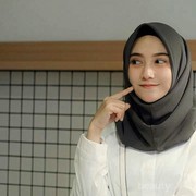 [FORUM] Mau beli kerudung polos, rekomendasi dong!