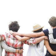 [FORUM] Pernah punya sahabat yang rese tapi ngangenin gak sih? cerita dong!