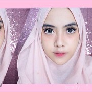 Cara Memakai Blush On di Bawah Mata, Biar Penampilan Makin Fresh!