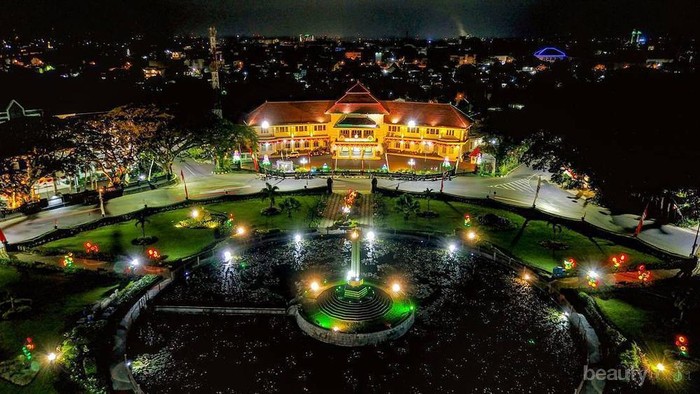 Mampir ke 5 Tempat Wisata Gratis di Malang Ini Saat Liburan, Dijamin Feed Instagram Kamu Bakalan Kece Abis!