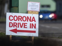 Indonesia Bisa Contoh, Ini Negara-negara yang Terapkan Drive-Through Tes Corona