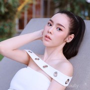 Flawless Makeup ala Artis Cantik Thailand, Preechaya Pongthananikorn 'ATM Error'