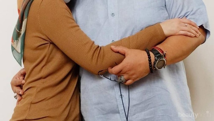 Hijab Style ala Hada Kusumonegoro, Anak Indro Warkop yang Kece!